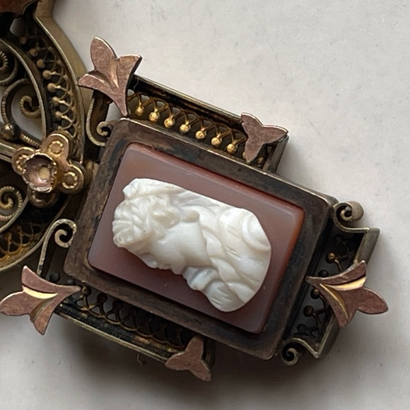 Victorian Gold Mesh Chain Cameo Necklace - Picture 4 of 7